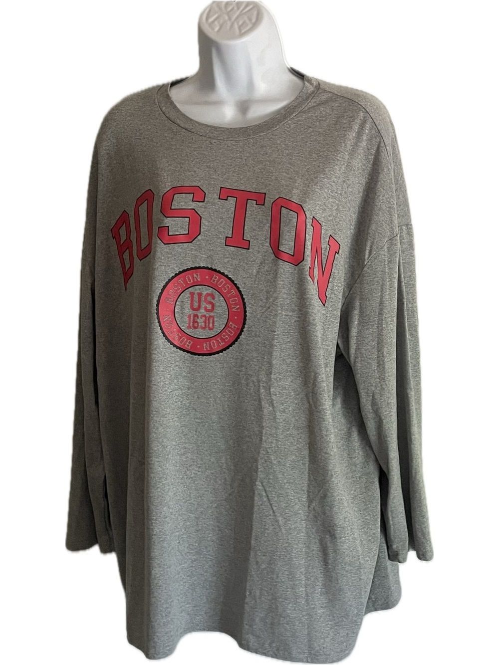 SHEIN Gray Long Sleeve Tee with Pink Boston Graphic